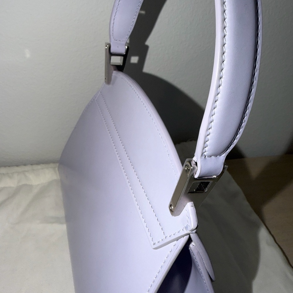 Salvatore Ferragamo Lavender Prisma - Picture 10 of 11